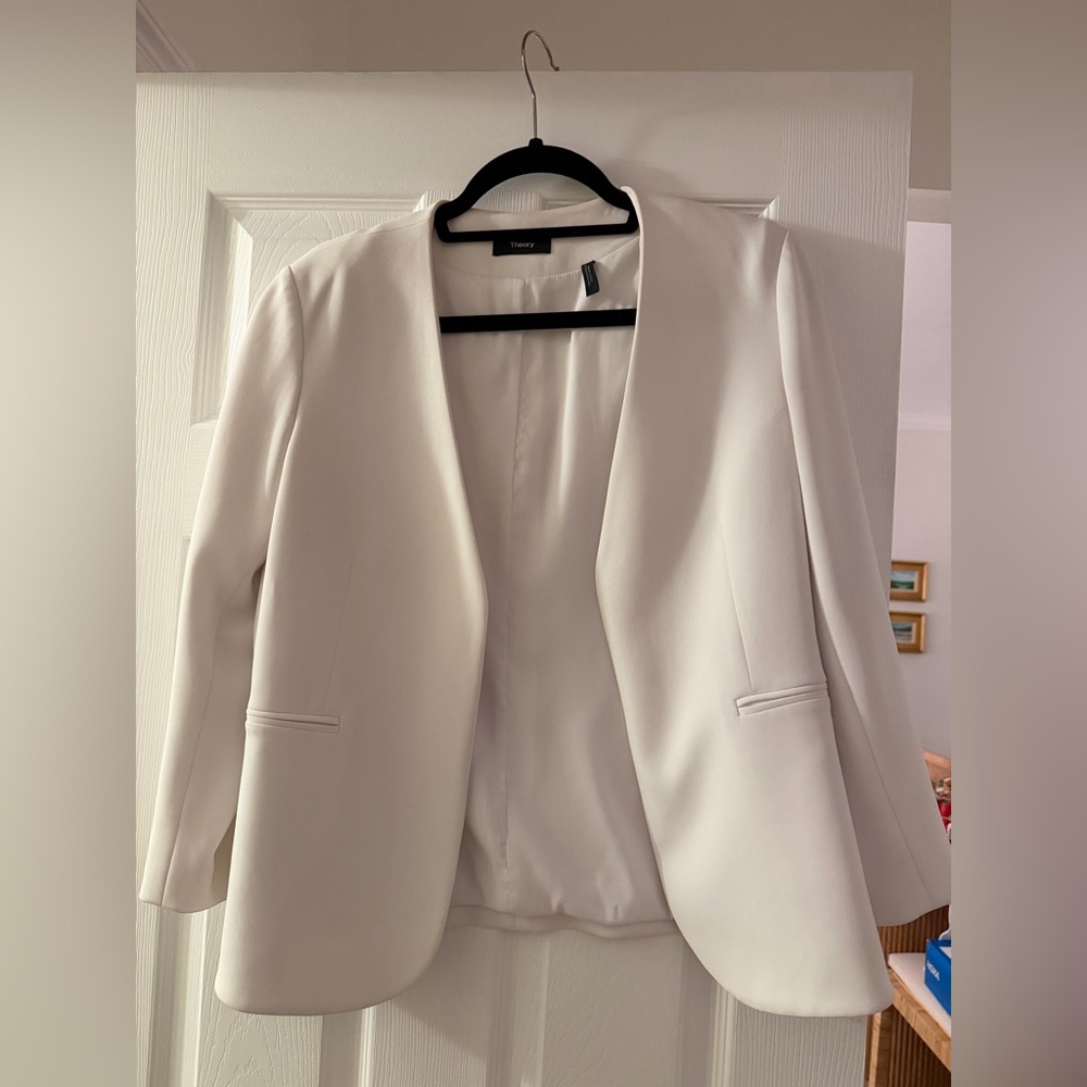 Theory Sculpted Modern Women's White Blazer